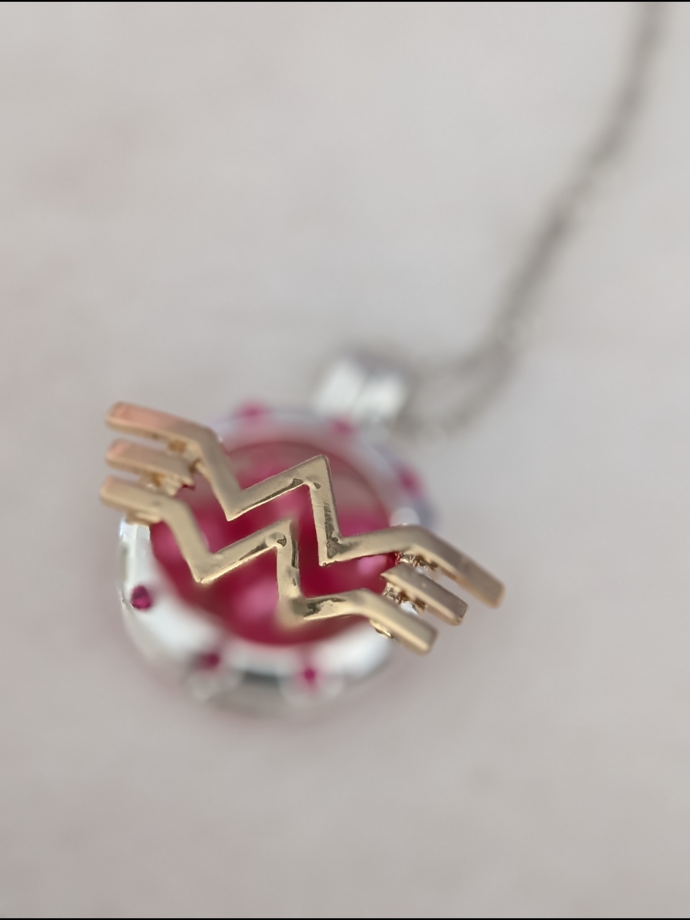 5/$35 Wonder Woman Pearl Cage Necklace – Silver & Gold Tone Pendant